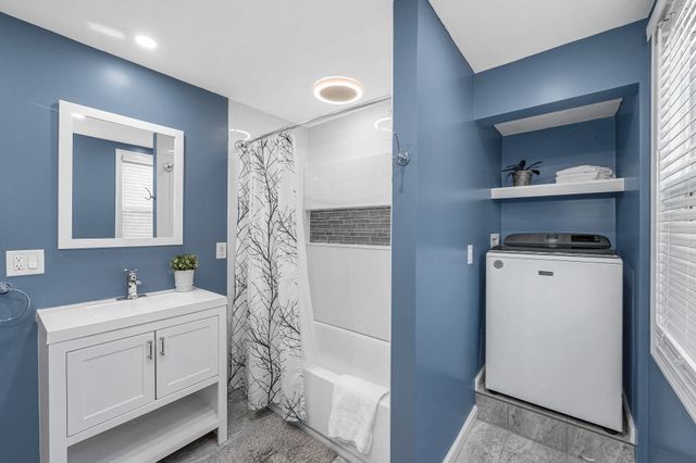 2 Ingalls St, Woburn, MA 01801