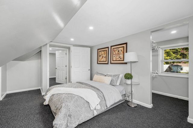 2 Ingalls St, Woburn, MA 01801