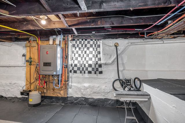 2 Ingalls St, Woburn, MA 01801