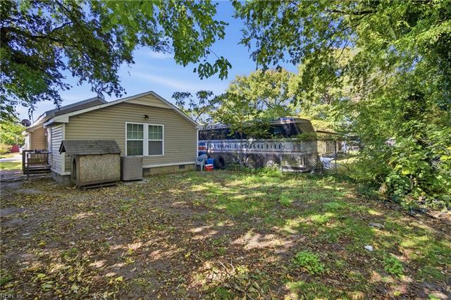 2537 Staunton AVE, Portsmouth, VA 23704