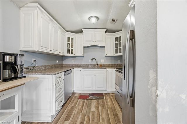 2537 Staunton AVE, Portsmouth, VA 23704