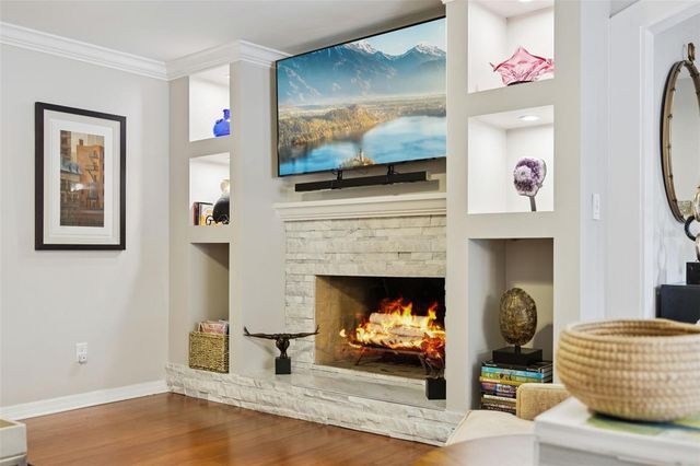 2100 MAE STREET, Orlando, FL 32806