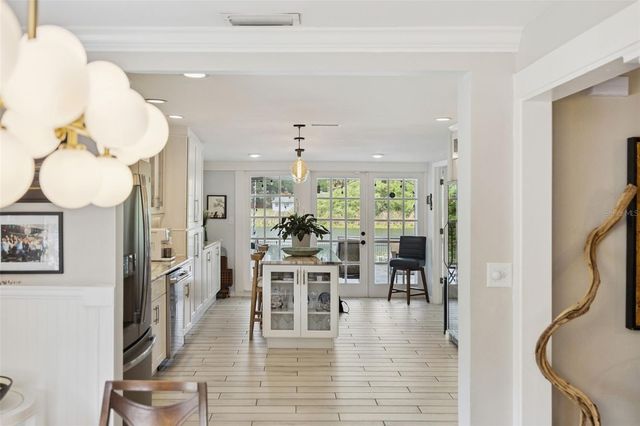 2100 MAE STREET, Orlando, FL 32806