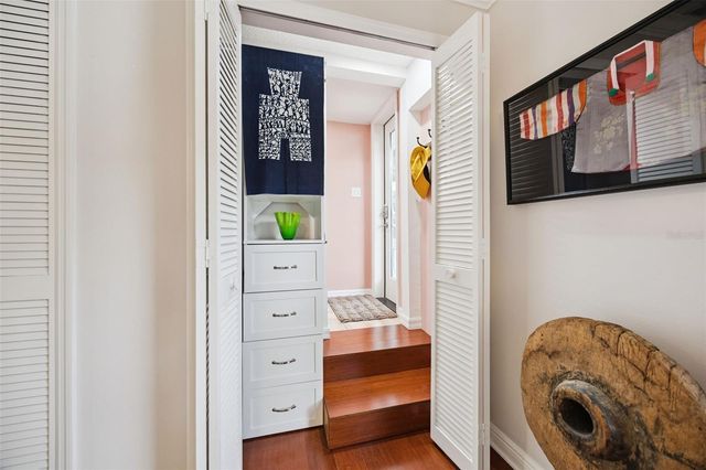 2100 MAE STREET, Orlando, FL 32806