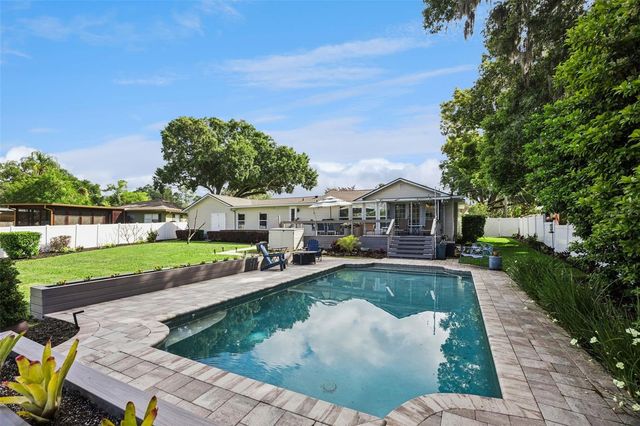 2100 MAE STREET, Orlando, FL 32806