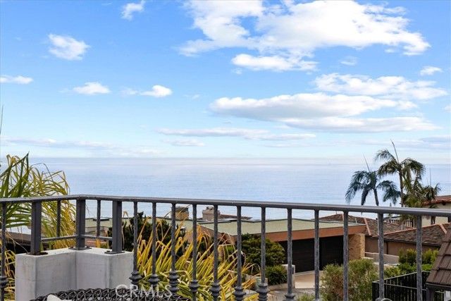 1920 Ocean Way, Laguna Beach, CA 92651