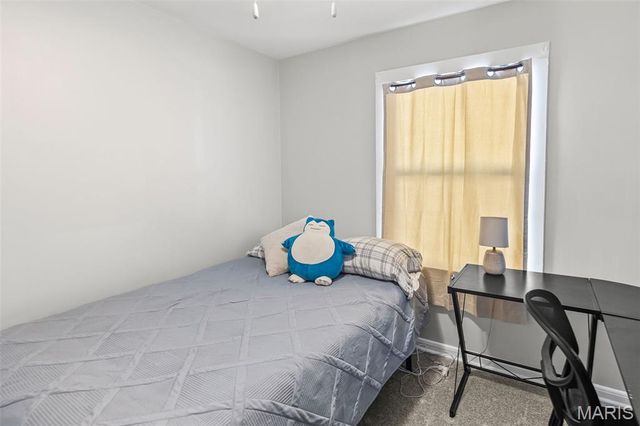 214 Roosevelt Street, Lebanon, IL 62254