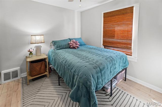 214 Roosevelt Street, Lebanon, IL 62254