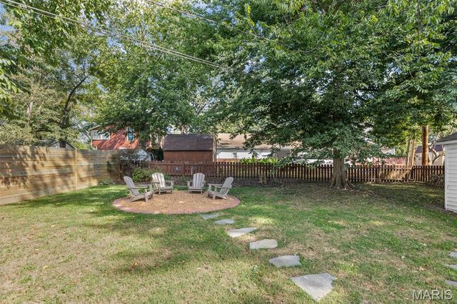 214 Roosevelt Street, Lebanon, IL 62254