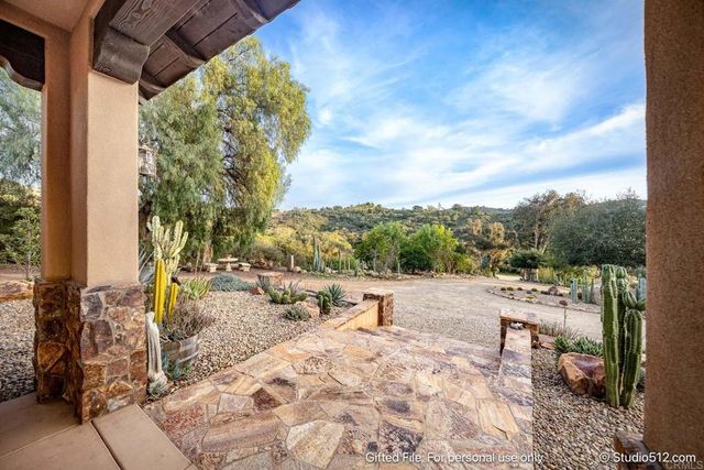11782 Betsworth Road, Valley Center, CA 92082