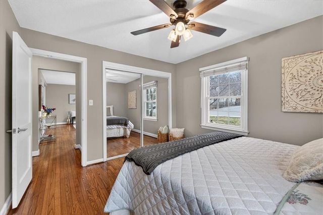 5048 CANTERBURY Street, Roeland Park, KS 66205