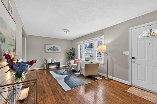 5048 CANTERBURY Street, Roeland Park, KS 66205