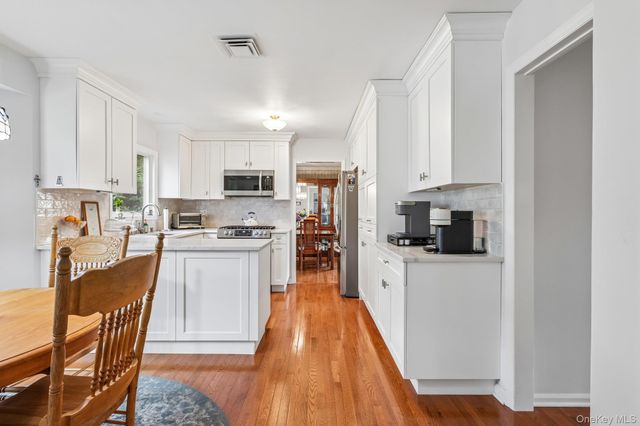 659 Andover Road, Valley Cottage, NY 10989