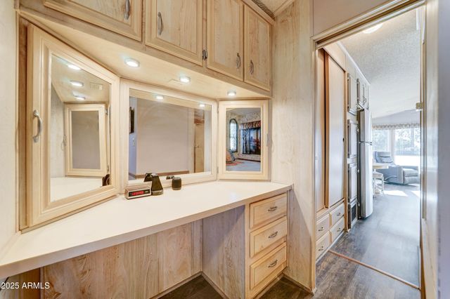 111 S GREENFIELD Road 633, Mesa, AZ 85206