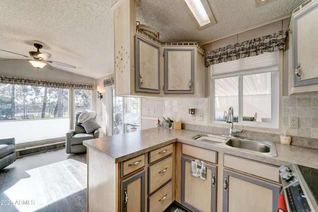 111 S GREENFIELD Road 633, Mesa, AZ 85206