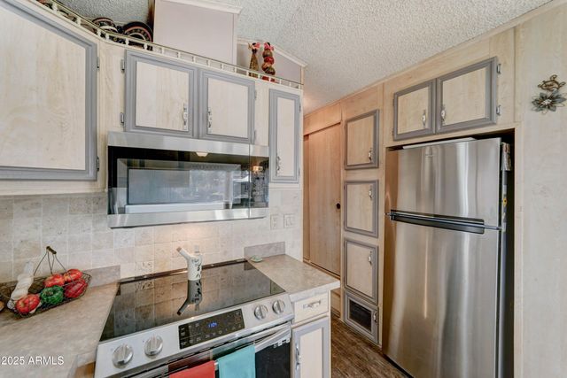 111 S GREENFIELD Road 633, Mesa, AZ 85206