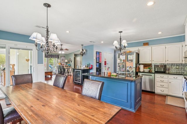 858 County Road 3101, Greenville, TX 75402