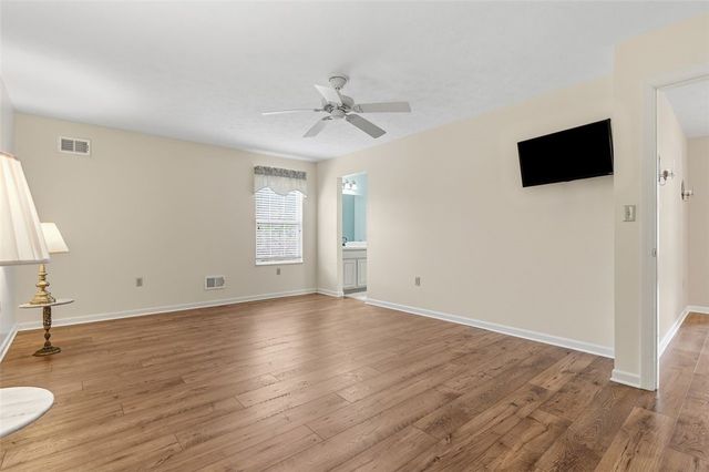 380 Allandale Dr, Bethel Park, PA 15102