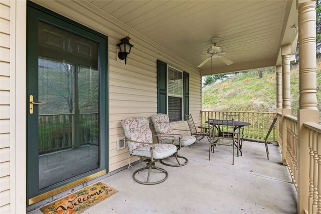 380 Allandale Dr, Bethel Park, PA 15102