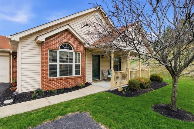 380 Allandale Dr, Bethel Park, PA 15102