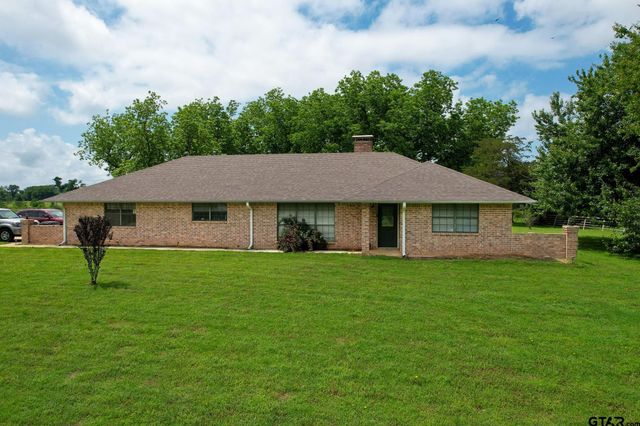 305 FM 1896, Mt Vernon, TX 75457