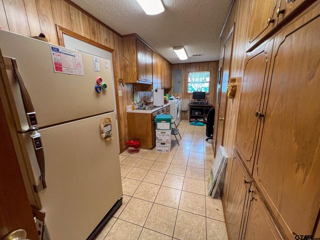 305 FM 1896, Mt Vernon, TX 75457