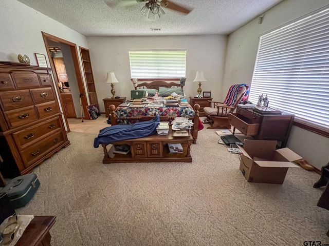 305 FM 1896, Mt Vernon, TX 75457