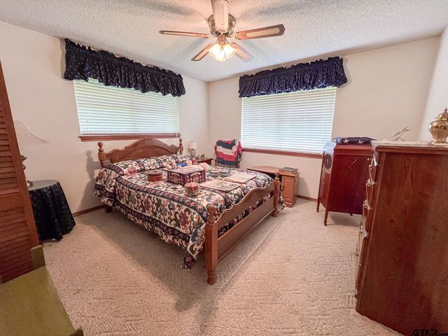 305 FM 1896, Mt Vernon, TX 75457