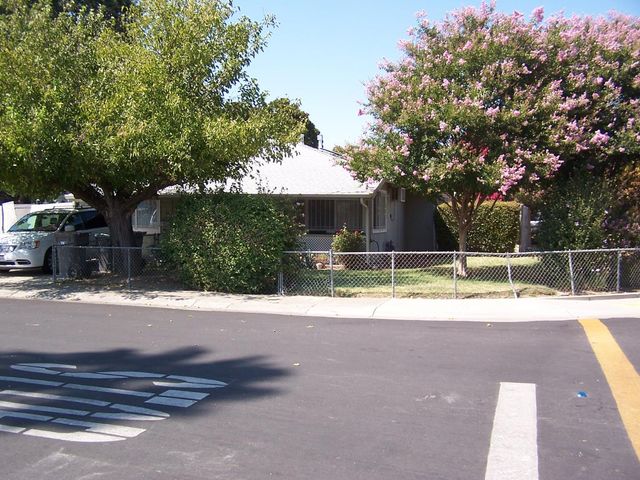 1900 Oxford St, West Sacramento, CA 95691