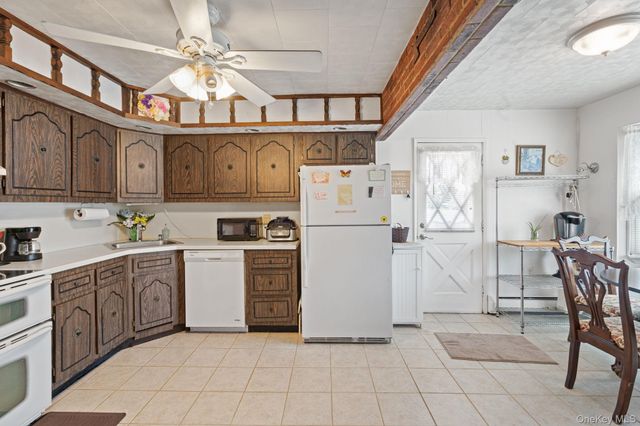 47 Forge Lane, Levittown, NY 11756