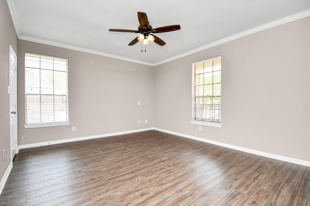 2255 Braeswood Park Drive 102, Houston, TX 77030