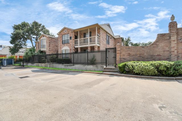 2255 Braeswood Park Drive 102, Houston, TX 77030