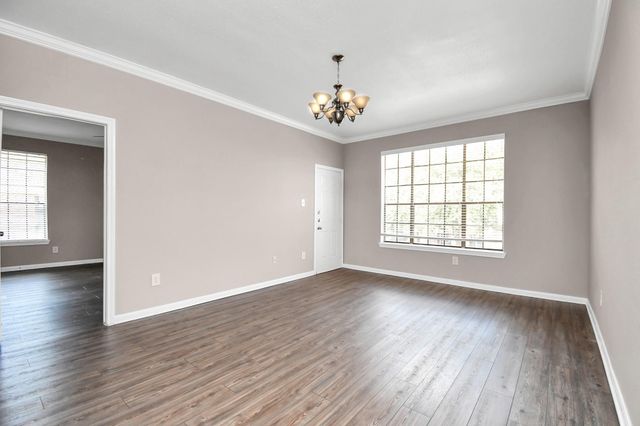 2255 Braeswood Park Drive 102, Houston, TX 77030