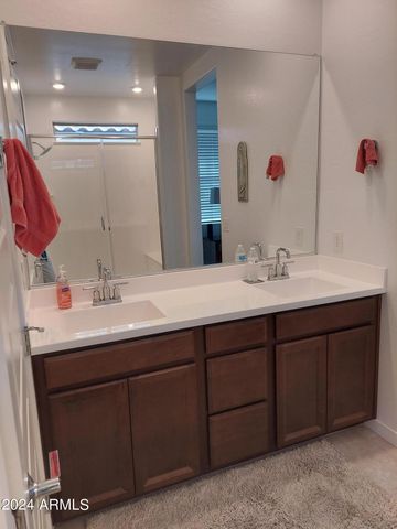 1784 S Senate Street, Chandler, AZ 85286