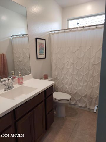 1784 S Senate Street, Chandler, AZ 85286