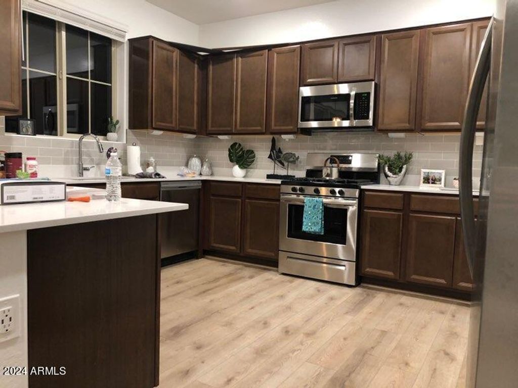 1784 S Senate Street, Chandler, AZ 85286