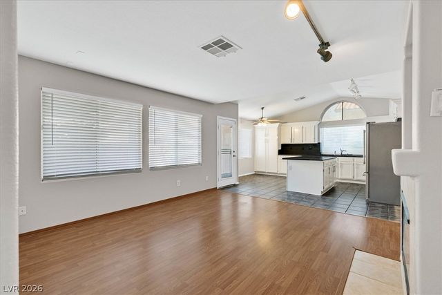 1038 Twin Berry Court, Henderson, NV 89002