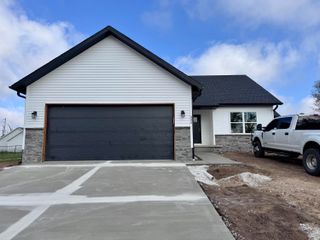 345 Division Street, Sparta, MO 65753