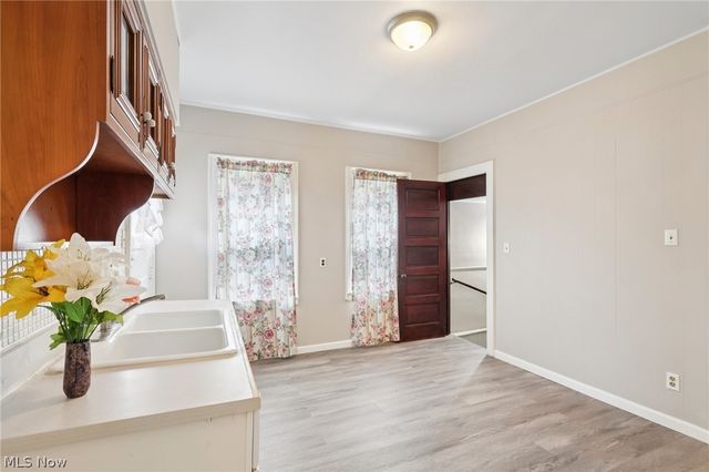 3612 Daisy Avenue, Cleveland, OH 44109