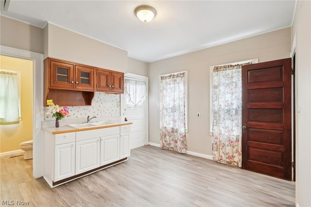 3612 Daisy Avenue, Cleveland, OH 44109