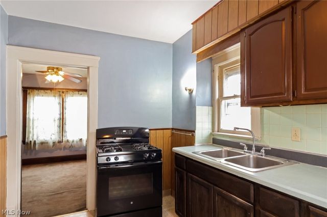 3612 Daisy Avenue, Cleveland, OH 44109