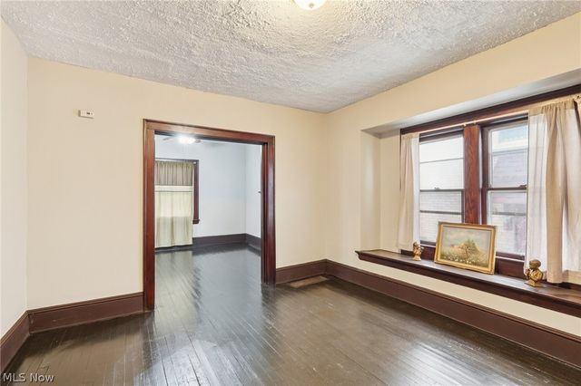 3612 Daisy Avenue, Cleveland, OH 44109