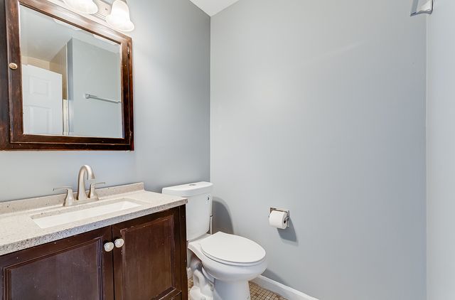 190 S Waters Edge Drive 302, Glendale Heights, IL 60139