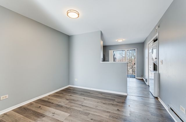 190 S Waters Edge Drive 302, Glendale Heights, IL 60139