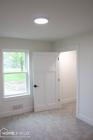 11175 S State Road, Morrice, MI 48857