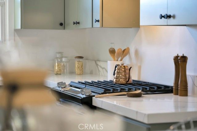 16125 Haynes Street, Van Nuys (los Angeles), CA 91406