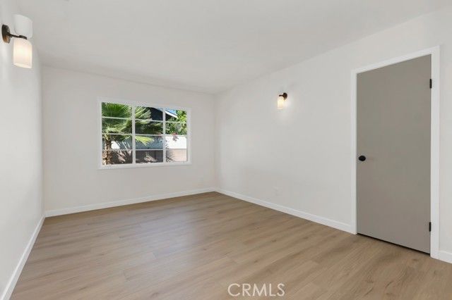 16125 Haynes Street, Van Nuys (los Angeles), CA 91406