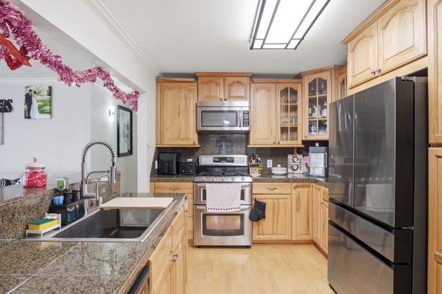 2345 Tokay Ave, Turlock, CA 95380