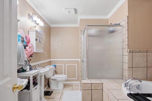 2345 Tokay Ave, Turlock, CA 95380