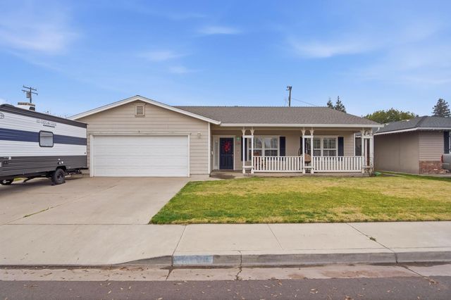 2345 Tokay Ave, Turlock, CA 95380